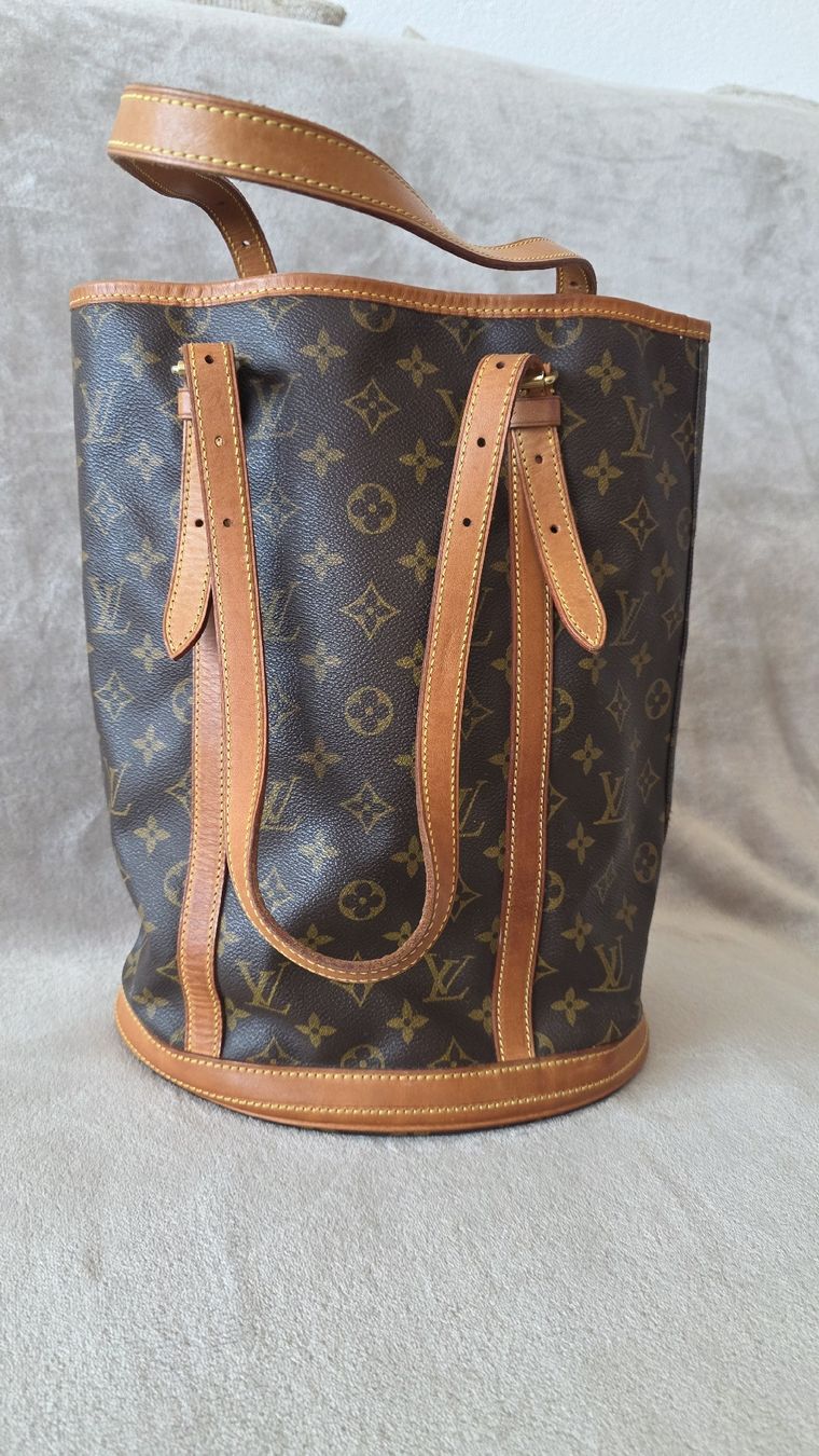 Taschen für Damen: Bucket Louis Vuitton GM – Gebraucht aus Morges von ShoppingTherapy 2