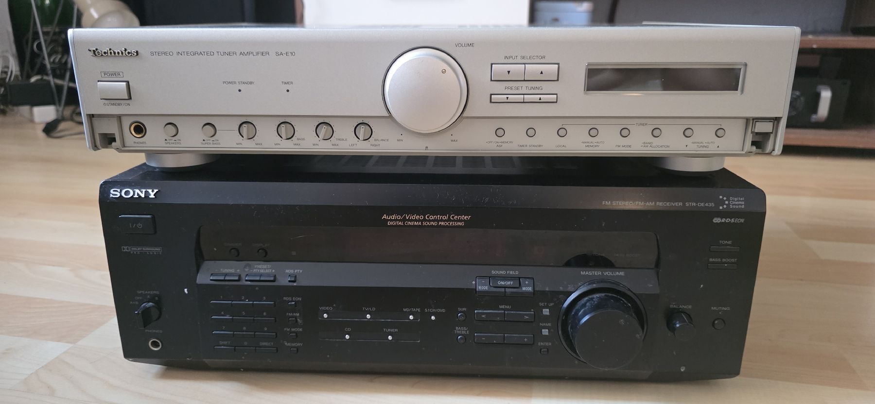 Sony Amplificatori: SONY and TECHNICS amplifier with T&A speaker – Usato da Chur venduto da ACE18 1