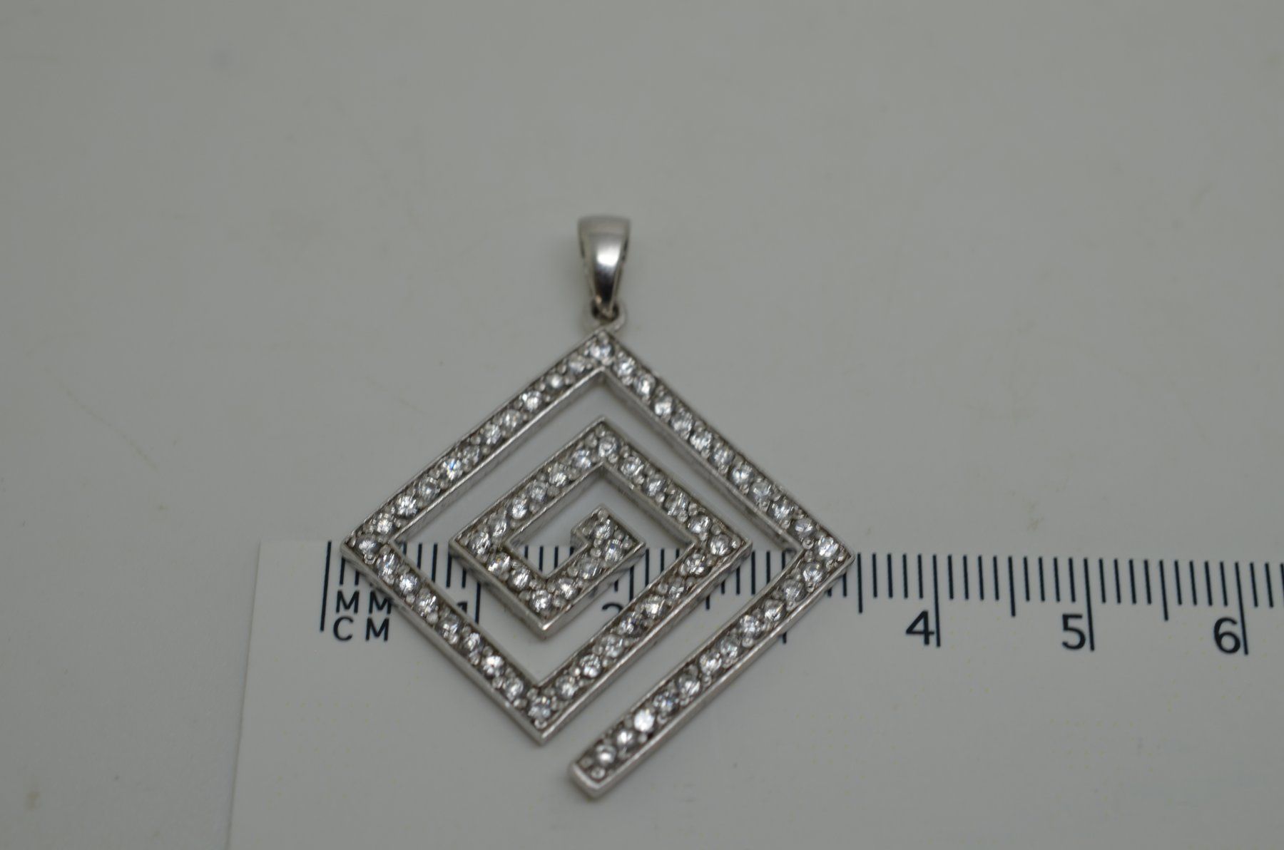 Ciondoli: Pendentif argent 925 avec cz4.3 grammes – Usato da La Croix (Lutry) venduto da OMEGA07