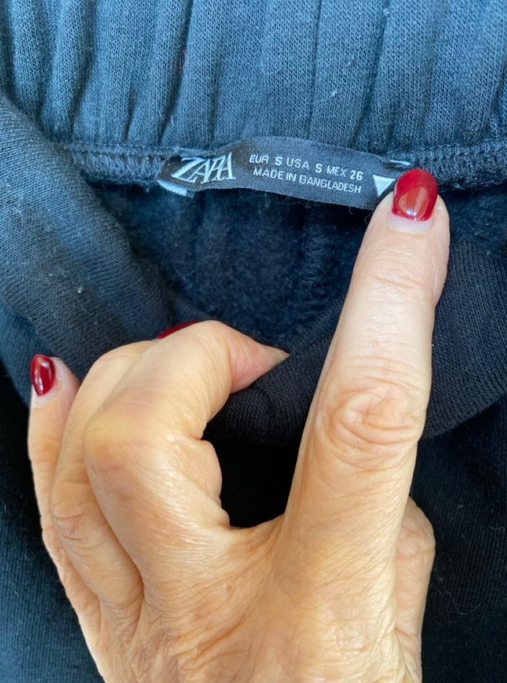 Zara Hosen: ZARA pantalon XS – Gebraucht aus Langenthal von vik_v5ml 2
