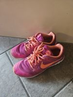 Nike Laufschuhe Damen Grösse 37.5 Pink gebraucht
