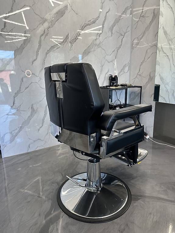 Sedie: 2x barberstühle – Usato da Horgen venduto da Raman77 2