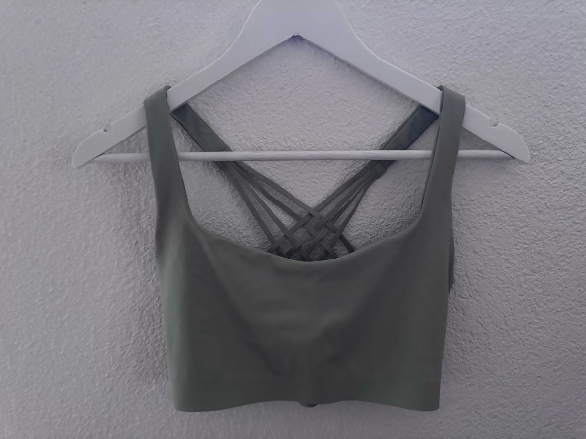 Sonstige Unterwäsche: Original Lululemon FlexyFlex Yoga Bra – Gebraucht aus Bollodingen von ninjaZ