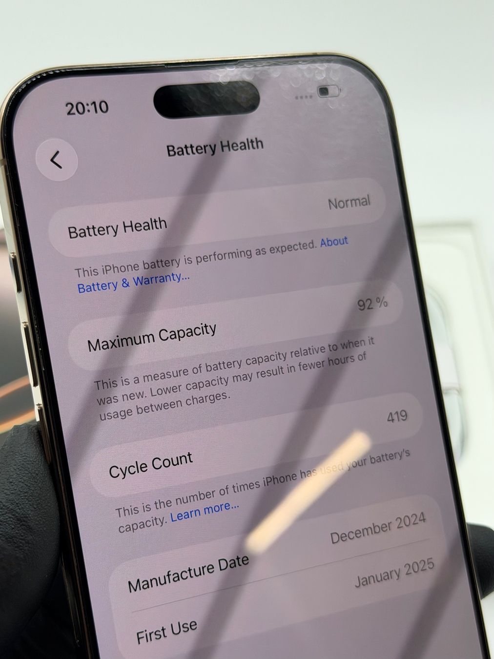 Apple Telefoni cellulari / Smartphones: IPhone 15Pro Max 256GB Weiss – Usato da Chur venduto da ReplaceHub 9