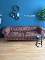 Schönes Chesterfield Sofa