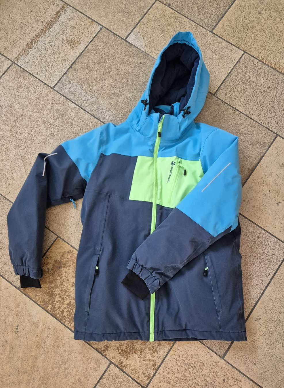 Trevolution Jacken & Mäntel: Skijacke Trevolution – Gebraucht aus Wil SG von Princessginy