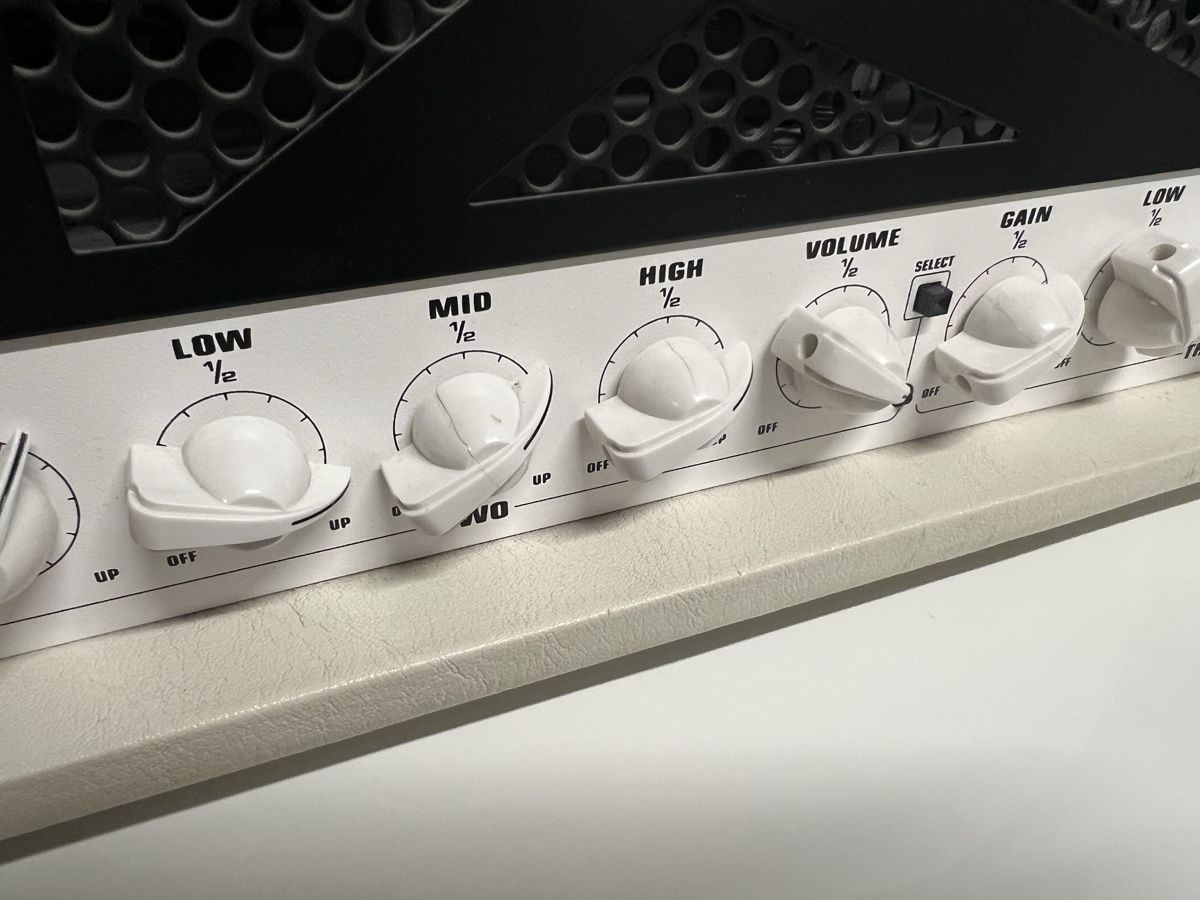 EVH Amplificatori: EVH 5150 III 100W Head Ivory – Usato da Giubiasco venduto da telecaster0041 4