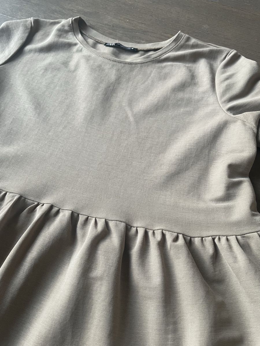 Zara T-Shirts: T-shirt Zara beige S – Gebraucht aus gland von Moral 2