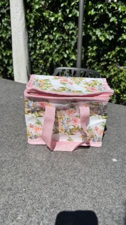 Süsse Kühltasche für Getränke, Lunch & Co