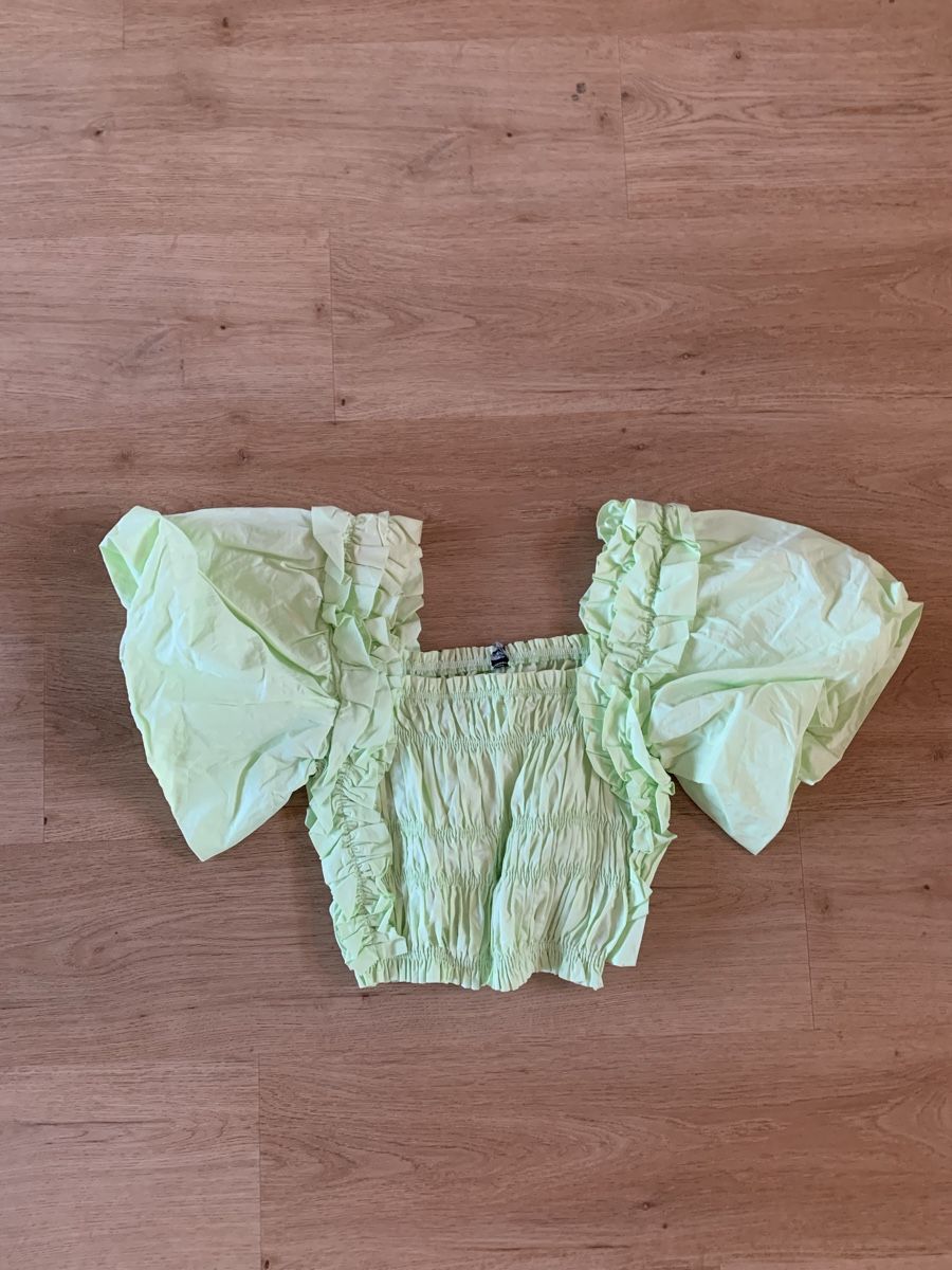Zara Top: Crop top manche large vert pomme Zara – Usato da Genève venduto da rez_c6c6 1