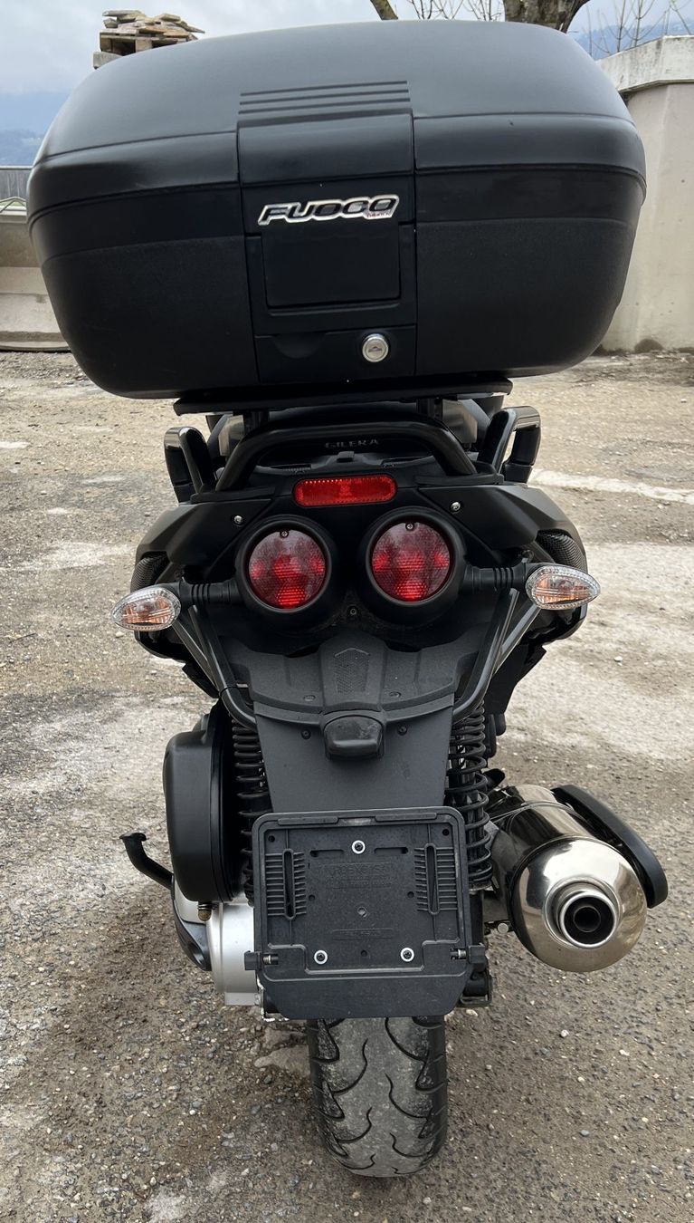 Gilera Scooters: Gilera Fuoco 500 scooter 3 roues – Gebraucht aus Le Landeron von Pimsss 3