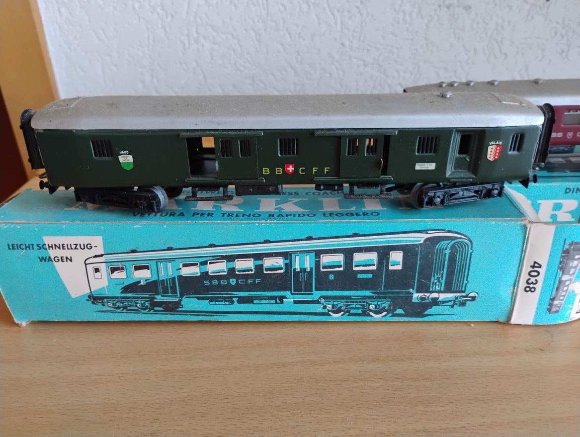 Märklin Modellini di ferrovie: Eisenbahn Spur H0 – Usato da Liestal venduto da Handwerk44 3