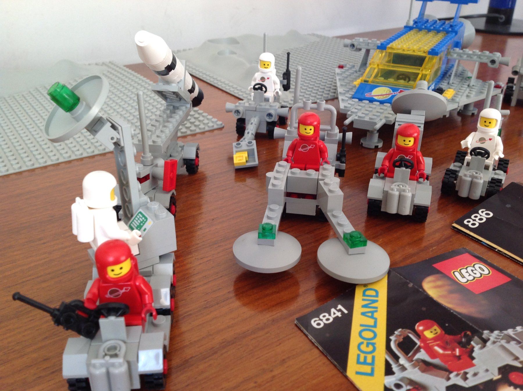 Lego Kit di costruzioni: Lot lego Vintage - Classic Space 80's – Usato da Vuiteboeuf venduto da broticaire 8