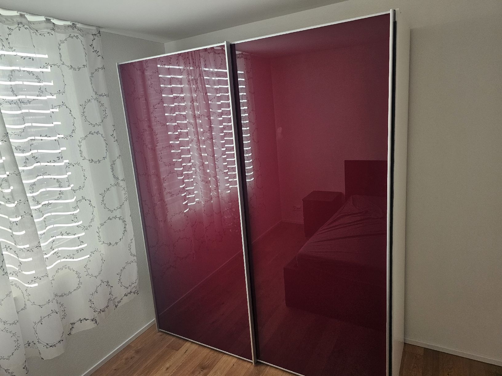 Pfister Schränke: Sliding Door Wardrobe – Gebraucht aus Regensdorf von kim_w6dy