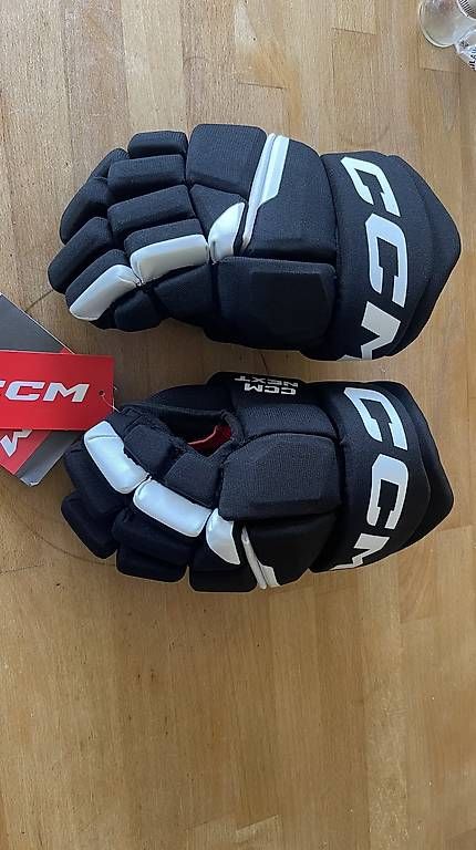 Sonstige Accessoires für Herren: CCM Eishockey Handschuhe – Gebraucht aus Biel/Bienne von megalee