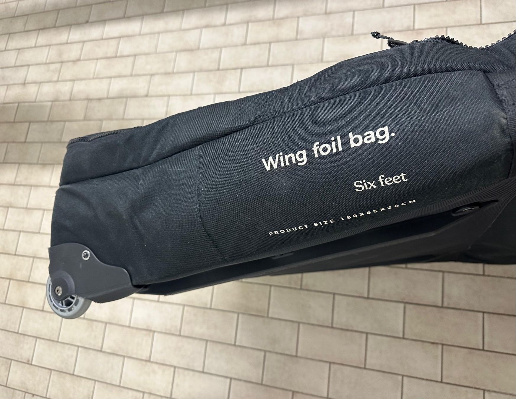 Borse: Manera Wingfoil Bag Wheels – Usato da Arosa venduto da Fara8 1