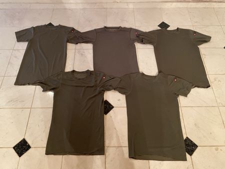Schweizer Armee - 5x Herren T-Shirts grün Grösse L