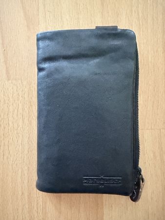 Schwarzes Leder Pochette Marke: Strellson Zustand: gut
