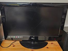 LG Flachbildschirm TV mit Fernbedienung, Sommer-Angebot!