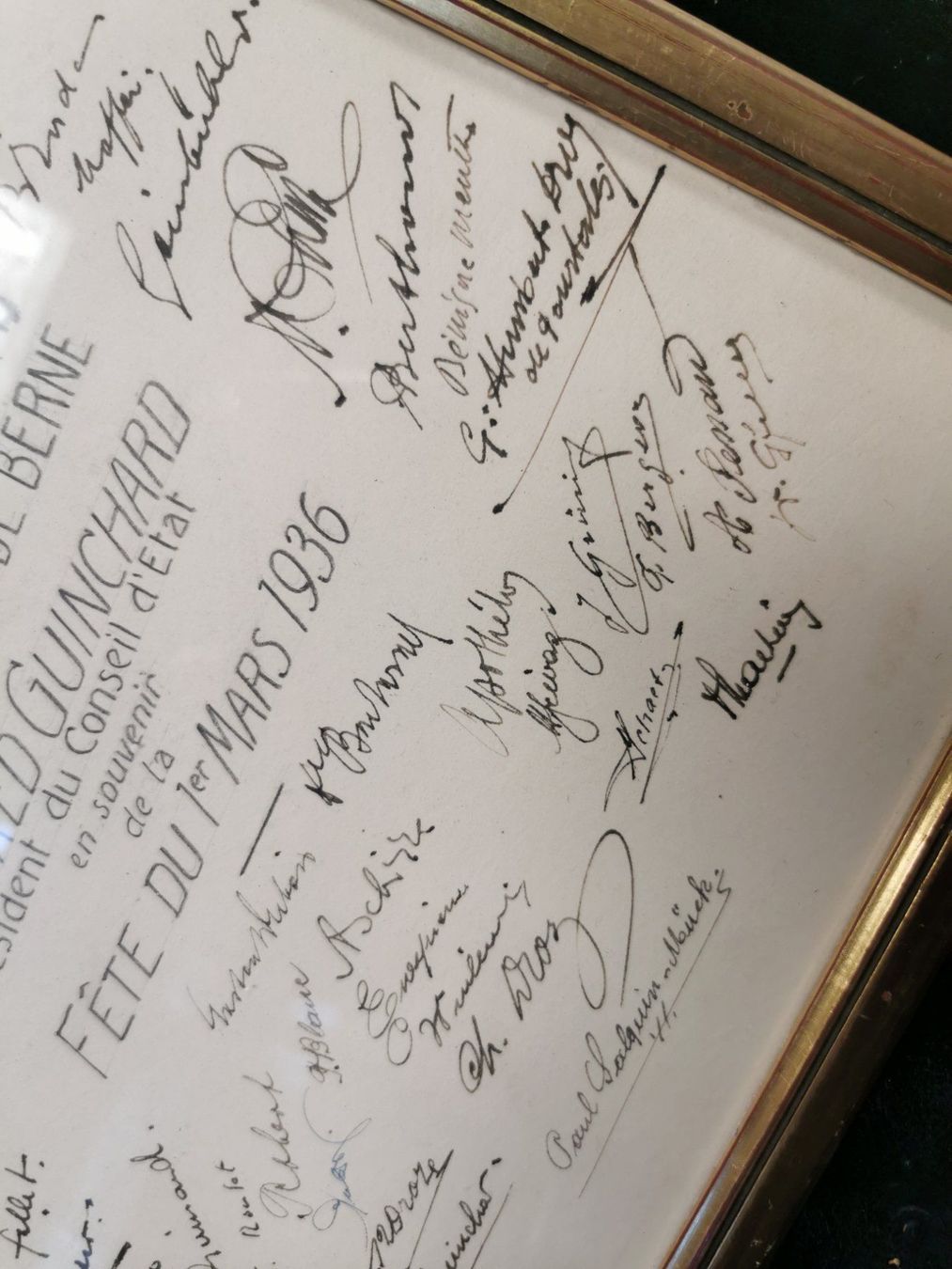 Autografi: AUTOGRAPHES LES NEUCHÂTELOIS DE BERNE 1936 – Usato da Genève venduto da Qanil77 3