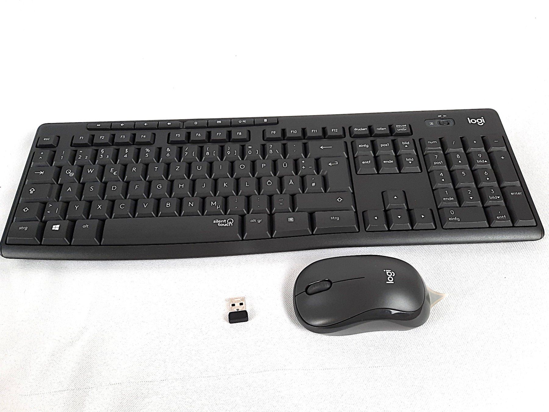 Logitech Tastaturen: LOGITECH Tastatur – Neu (gemäss Beschreibung) aus Beinwil am See von Restwert_Beinwil 2