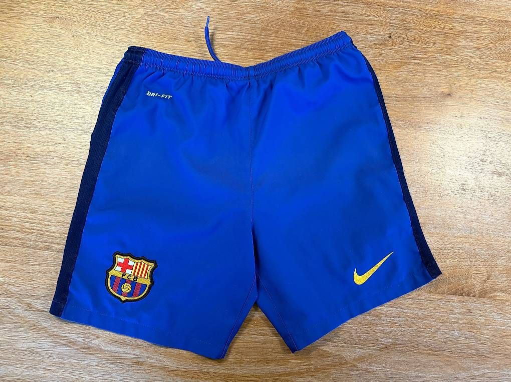 Pantaloni: FCB Hose Grösse 128-137 – Usato da Pfäffikon ZH venduto da eggisun