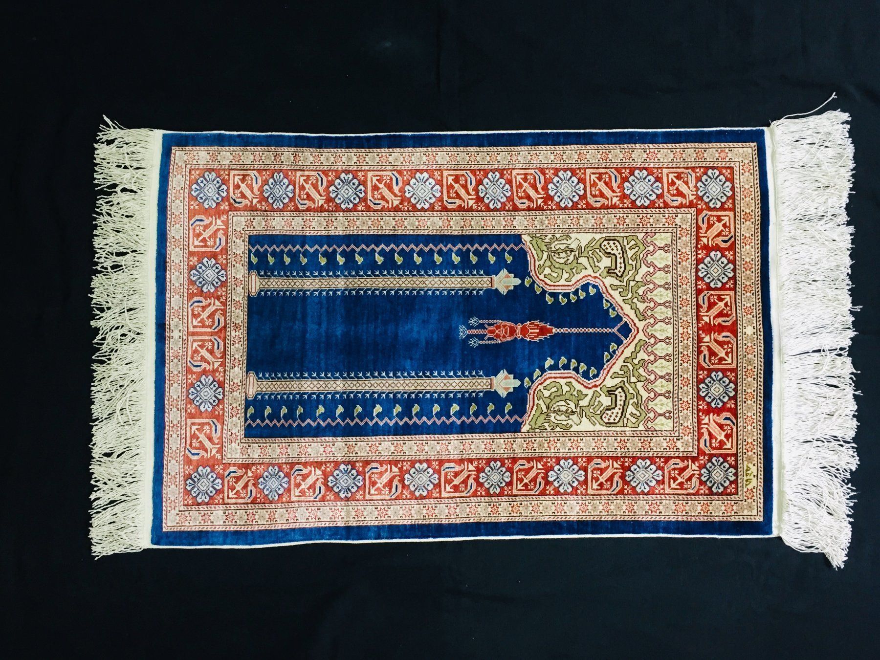 Tappeti: Vintage Hereke Teppich 100% Seiden – Usato da Schaffhausen venduto da vintageville 2