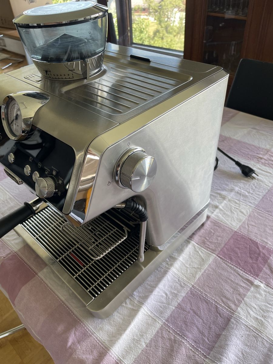 De'Longhi Macchine per caffè & Macchine per espresso: DeLonghi Espressomaschine gebraucht – Difettoso da GOLDACH venduto da seller01 2