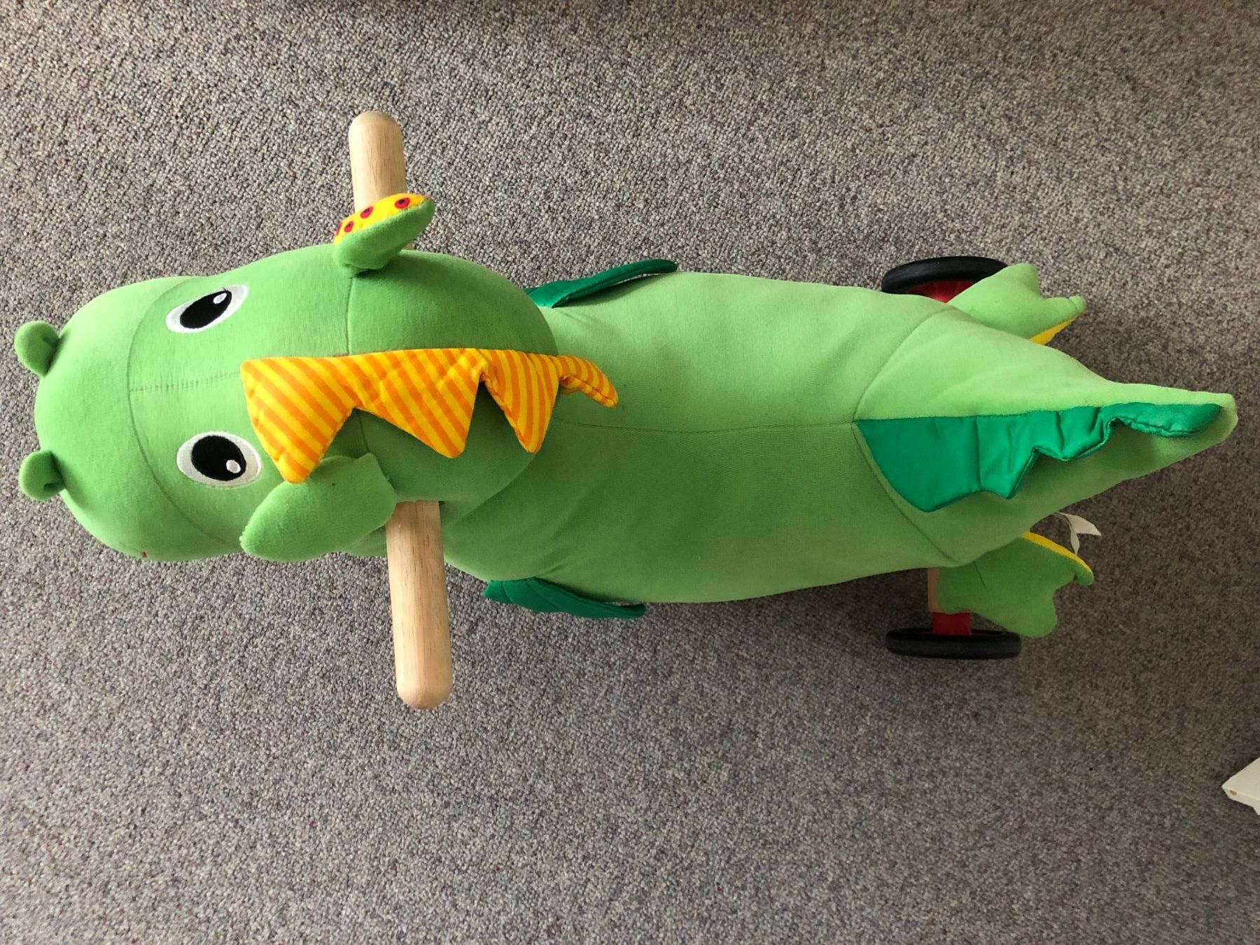 Veicoli per bambini: Rutsche Stoff Drache auf – Usato da Bassersdorf venduto da sammelfloh 7