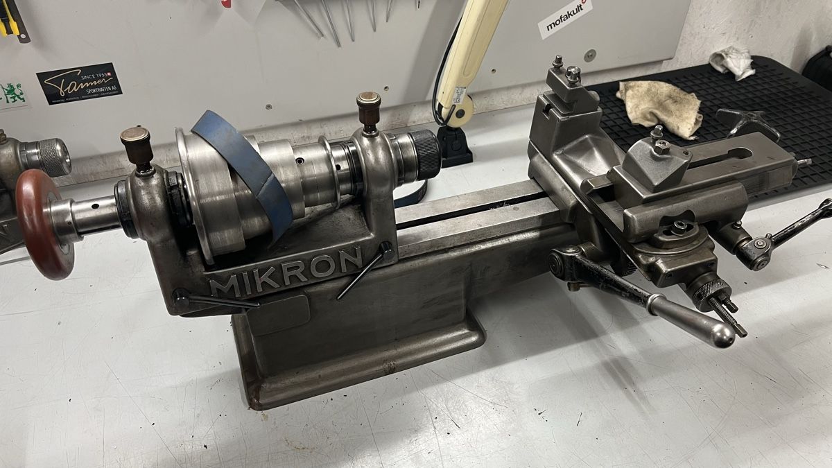 Schaublin Toutes les machines: Schaublin 70 / Mikron t90 – Défectueux à Les Bayards par gerbus