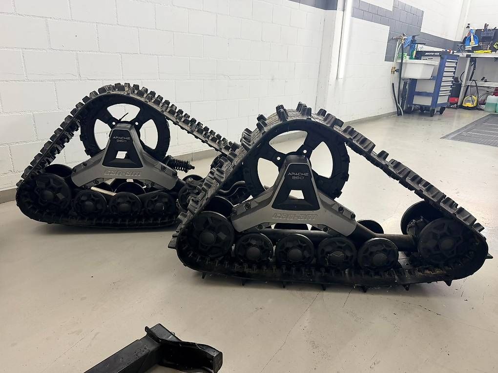 ATV / Quad: CAN AM APACHE 360 RAUPENSYSTEM 650-1000 G2 – Usato da Baar venduto da Fahrzeug-Technik-neu 1