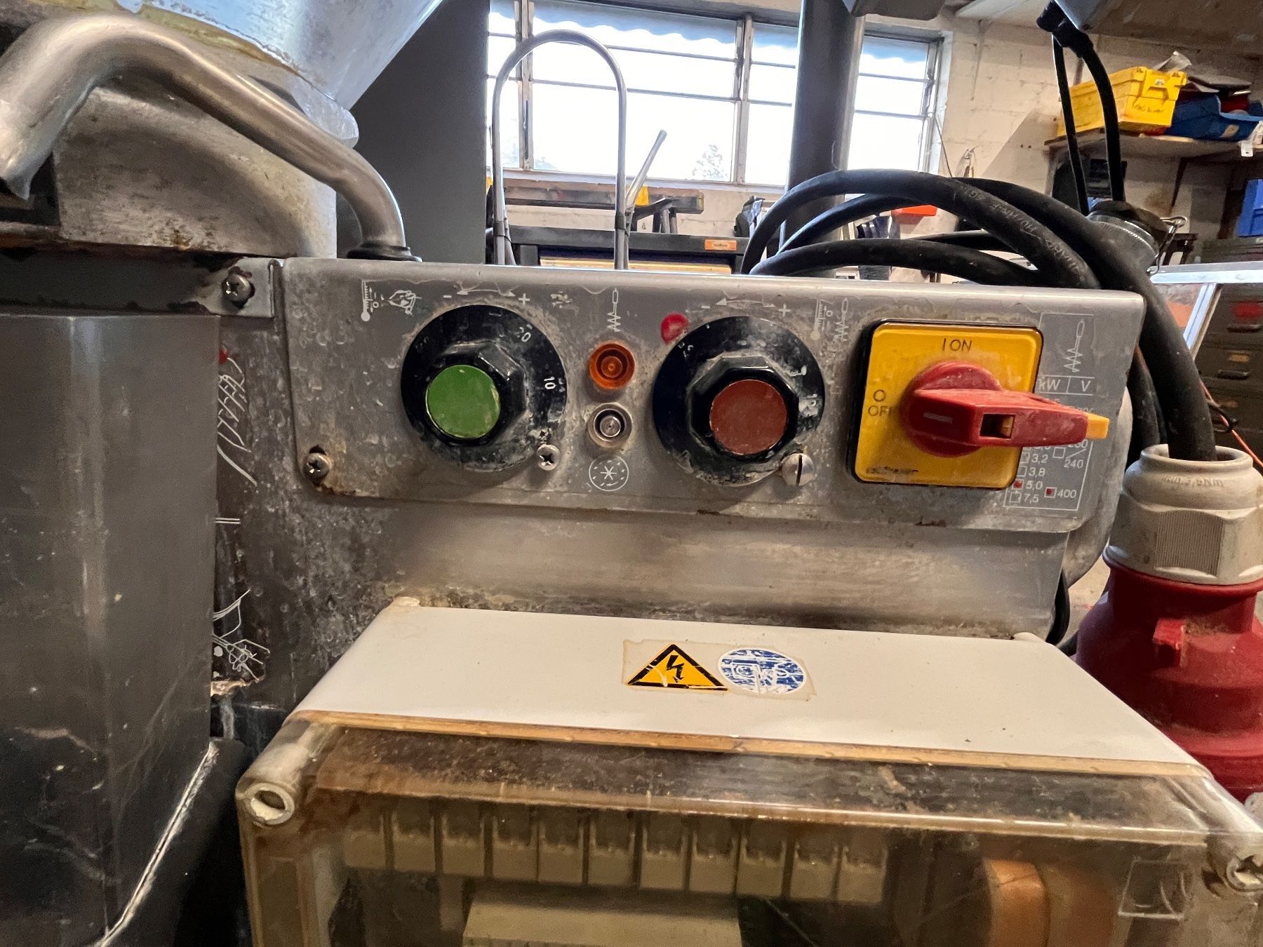 Toutes les machines: Tränkeautomat Förster defekt – Défectueux à Ebertswil par Liviorupp_ 4
