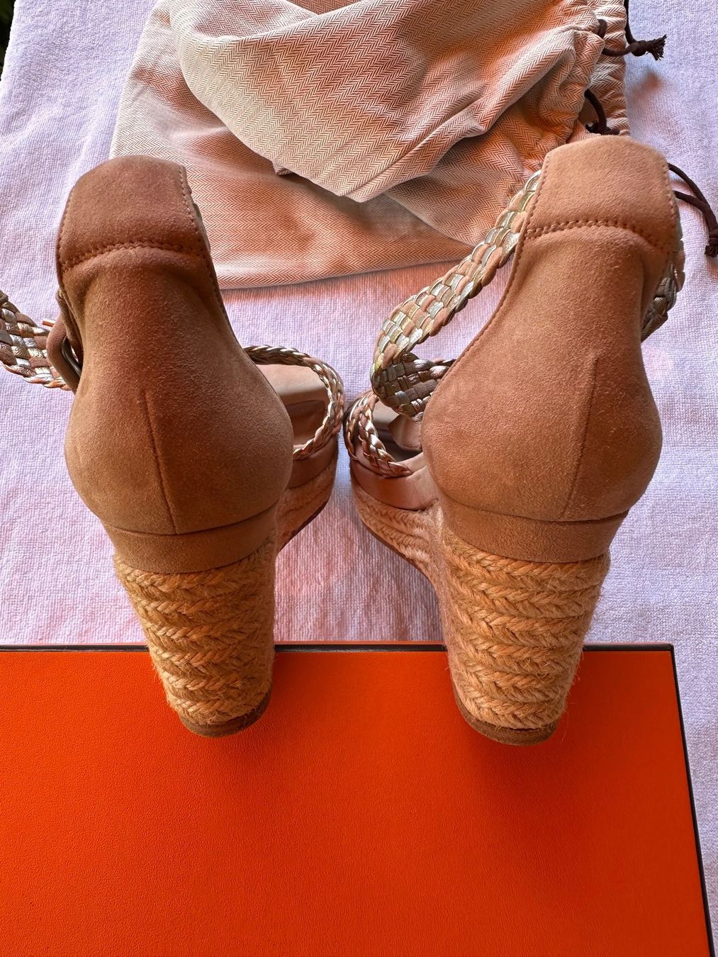 Hermès Chaussures femmes: Espadrilles Hermès Sofia – Neuf (Voir description) à Bouveret par seb_rjx8 3