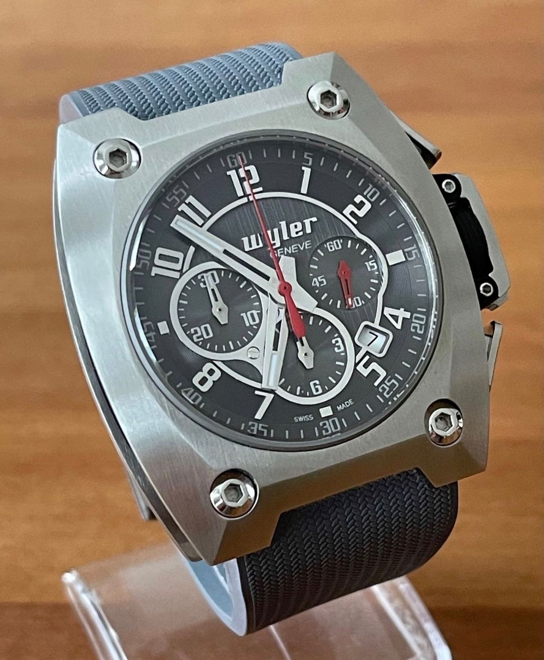 Wyler Bracciali & Braccialetti: Original WYLER Code R Chronograph Lederarmband Grösse M – Nuovo (secondo la descrizione) da Embrach venduto da Canderau 5