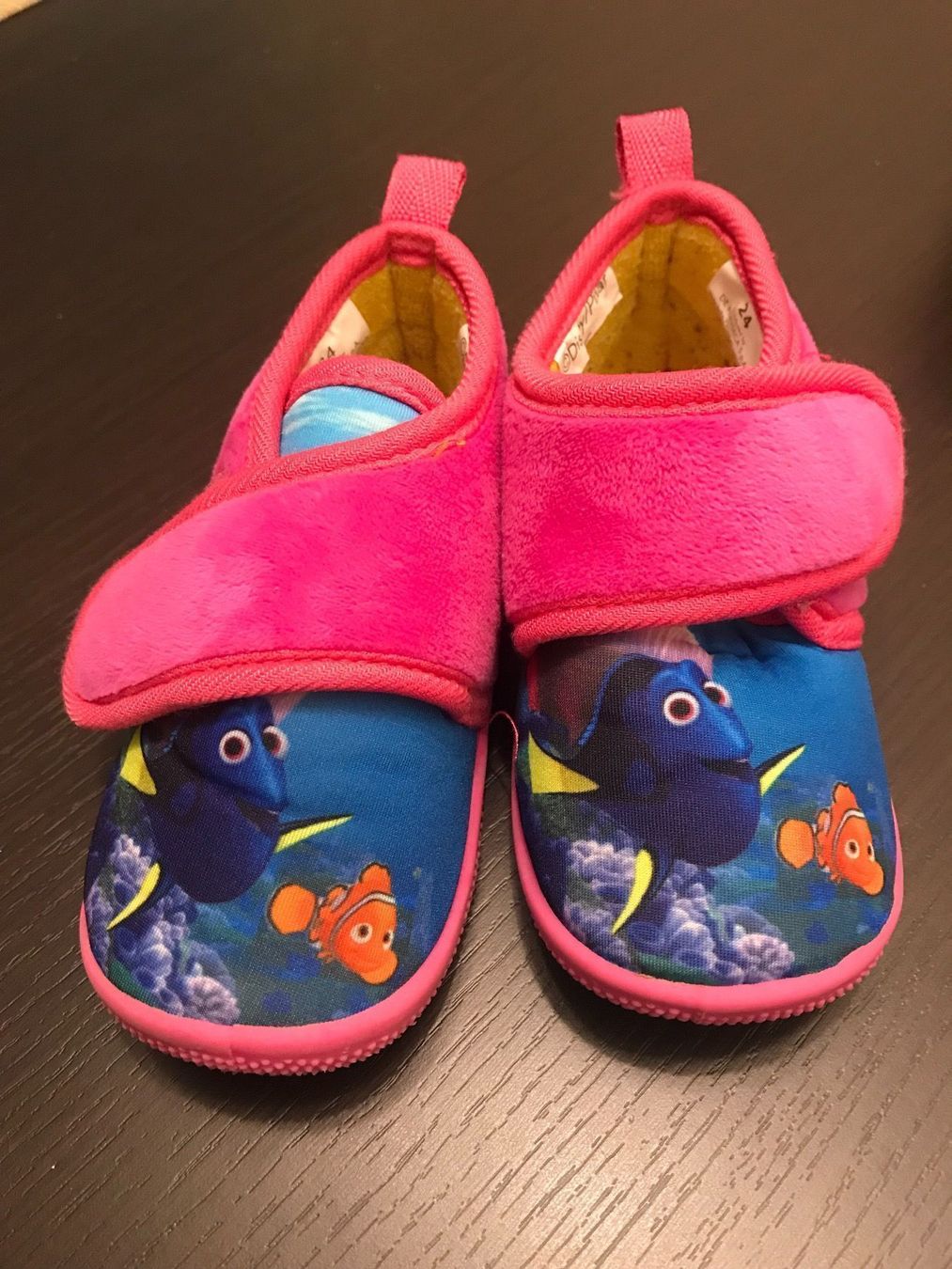 Schuhe für Jungen: Mädchen Hausfinken – Gebraucht aus Hausen AG von gse_88xs