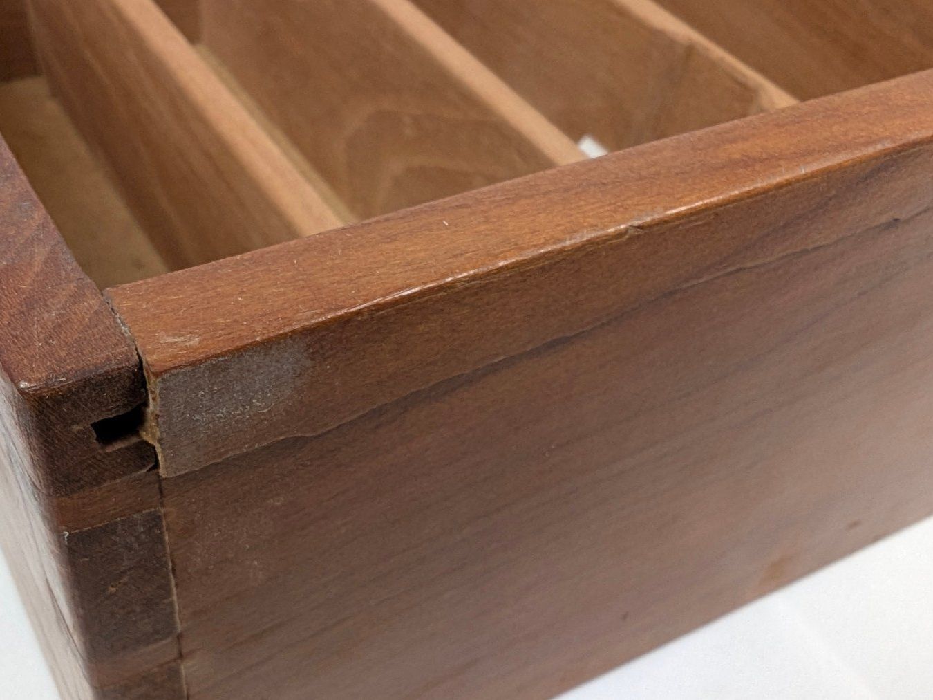 Schränke: Schliessbarer Schrank – Gebraucht aus Wettingen von Wendemarket 5
