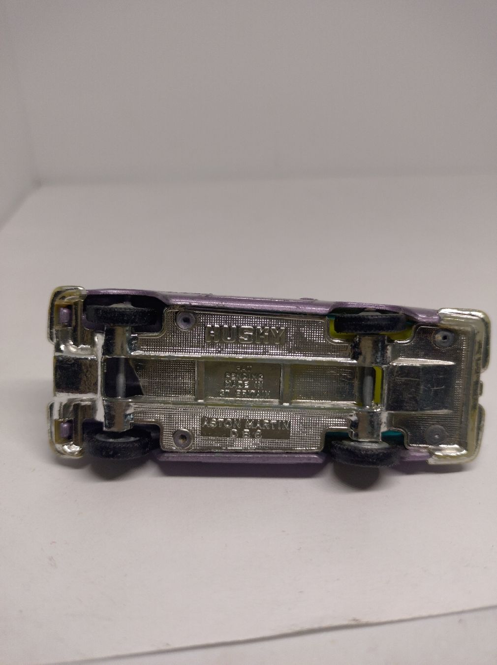 Matchbox Modellautos: Husky, Aston Martin DB6 – Gebraucht aus La Chaux-de-Fonds von Pierrot8404 4