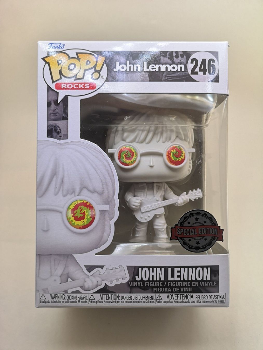 Funko Statuette: Funko Pop John Lennon #246 – Nuovo e nell'imballaggio originale da Riehen venduto da _TheCollectorShop_