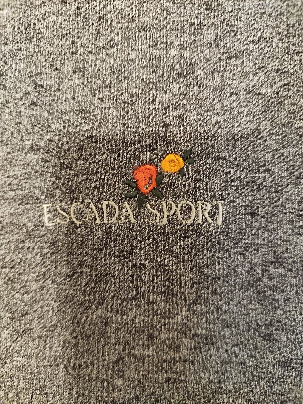 Escada Vestes: Escada Jacke damen Neu gr XL – Neuf avec emballage d'origine à Basel par pro_79rs 1