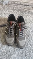 Chaussures Prada taille 42.5