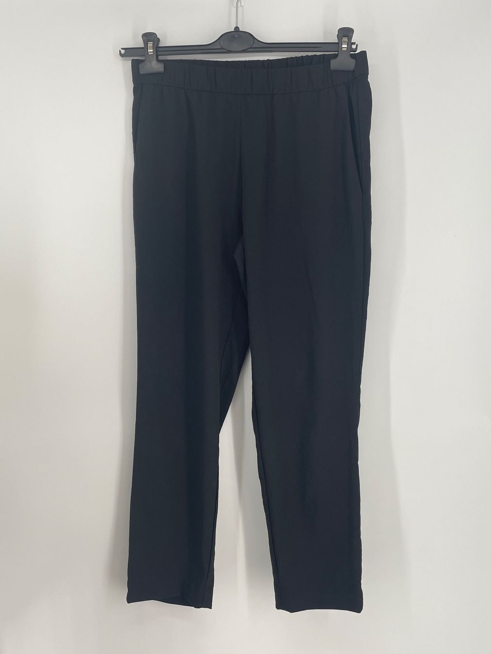 H&M Pantaloni: Luftig leichte Hose Gr. 38 von H&M – Usato da Auenstein venduto da moin.