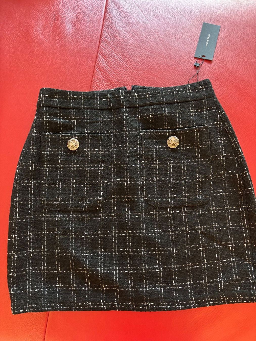 Vero Moda Röcke: kurzer Rock – Neu und originalverpackt aus luzern von Gipsy201