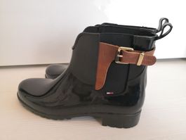 🤩TOMMY HILFIGER OXLEY REGEN-STIEFEL SCHWARZ & LEDER EINSATZ