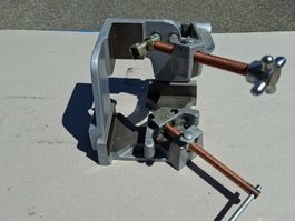 Winkelschraubstock Winkelspanner Rohrspanner 3D-Spanner