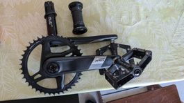 Pédalier complet SRAM Apex 1x Wide 175mm 40T, Montage Direct