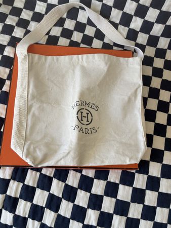 Sac à main Hermès en toile beige