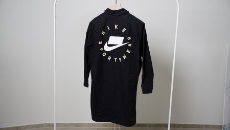 Nike Sportswear Mantel schwarz Textil pink Jacke