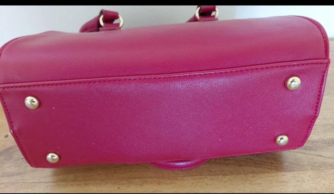 David Jones Borse da donna: David Jones Handtasche rot Leder Optik klein – Usato da Horgen venduto da zur_jq85 5