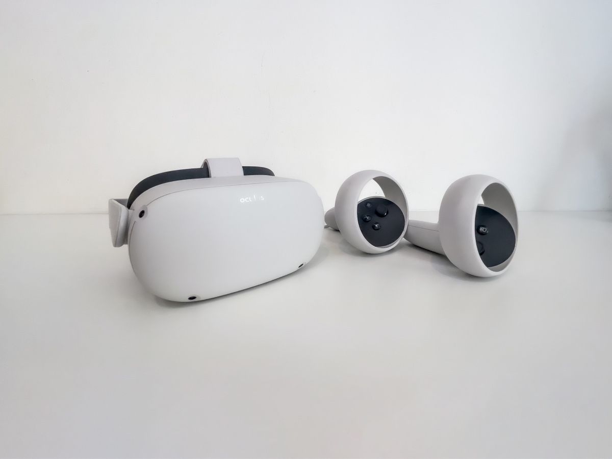 Meta VR Brille: OCULUS Quest 2 256gb + accessories  – Gebraucht aus Zürich von Soudeh_Alice 1
