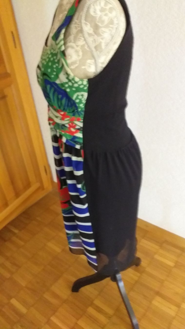 Desigual Vestiti: Desigual Kleid – Usato da Wünnewil venduto da 04Blume 1